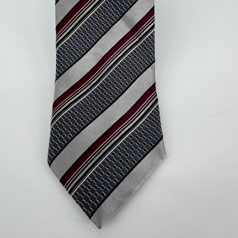 Ermenegildo Zegna‎ Mens Necktie Striped Gray Burgundy Geometric Silk Italy